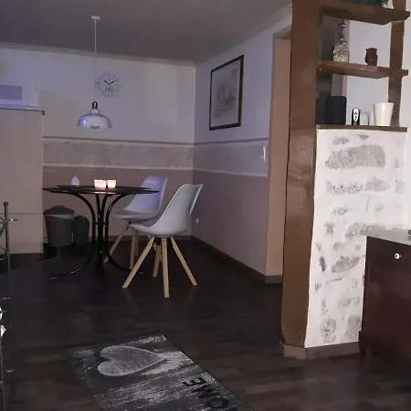 Apartman Blue 3 Das Etwas Andere Neu Blue Im Altbau Berlingen